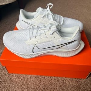 Nike Air Zoom Pegasus 38